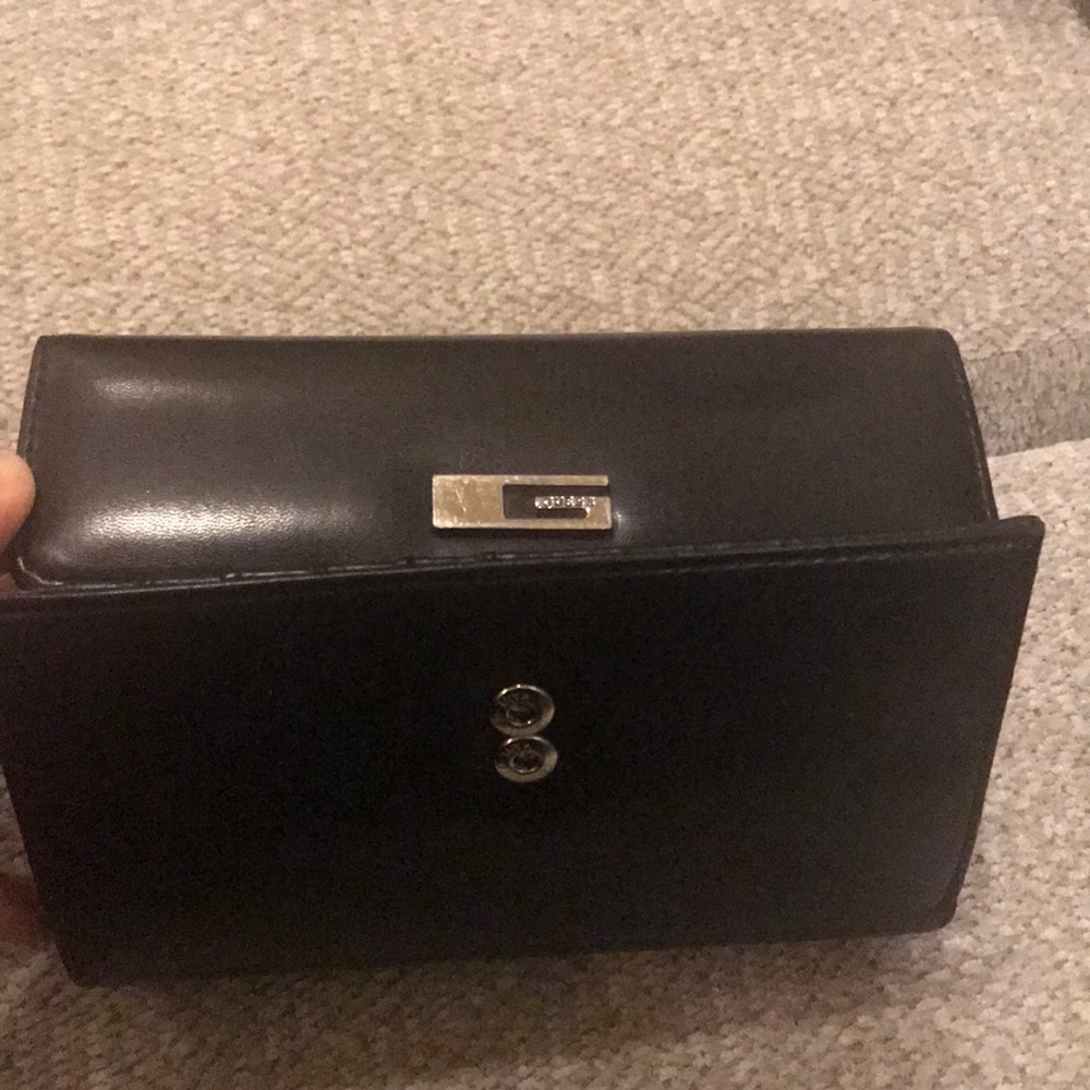 Guess Wallet - Picture 3 of 5
